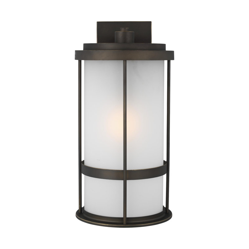 Grande lanterne murale d'extérieur à une lumière Wilburn de Génération Éclairage , Bronze antique, 60 W