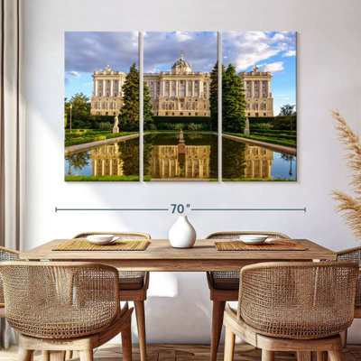 Rorry Royal Palace Of Madrid