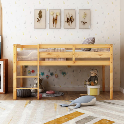 Lit mezzanine simple noyer avec construction solide. Améliorez votre chambre à coucher. Fabriqué en bois de qualité. Espace de lecture et de jeu polyvalent. Sécuritaire. Convient à un matelas de taille. L 79,5 po x l 42,7 po x H 44,8 po