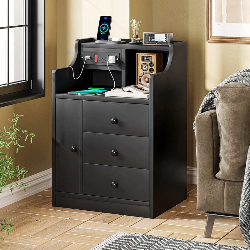 17.7'' W Nightstand, Black