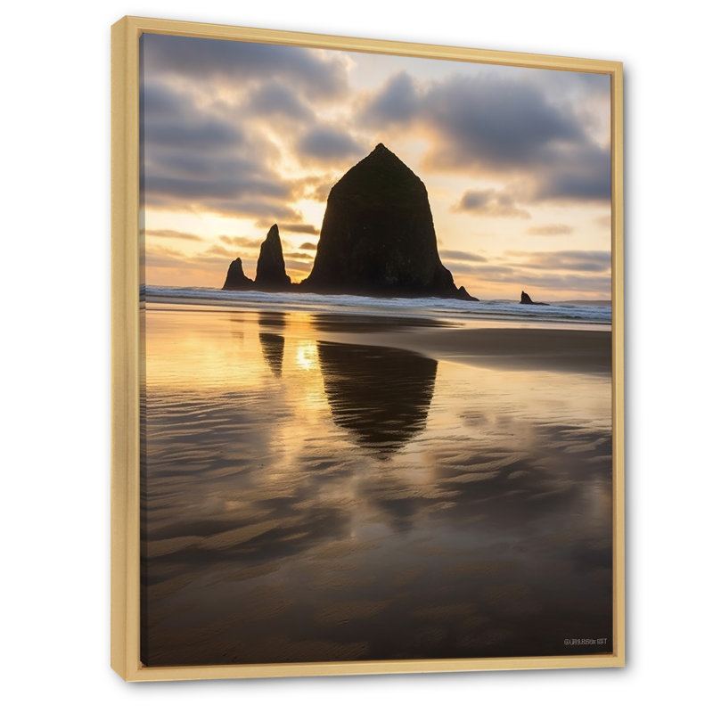 Tall Rocks Sculpted By The Time Sunset Beach - Art mural sur toile plage et océan, H 32 po x l 24 po x P 1 po