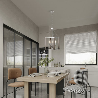 Myrhn Chandelier