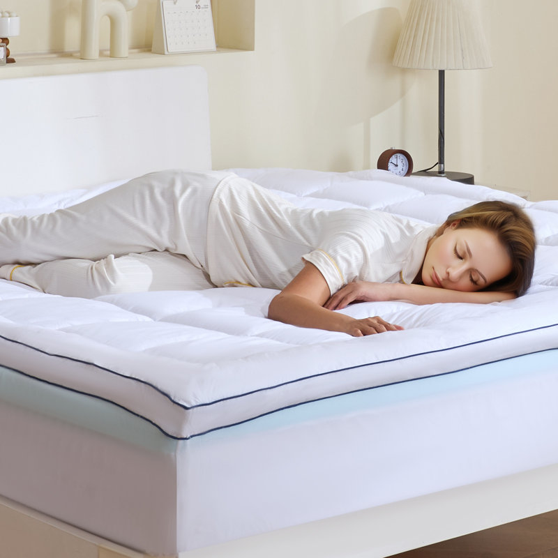 Mattress Topper Premium Memory Foam Fiber Fill 4 in Thickness, King