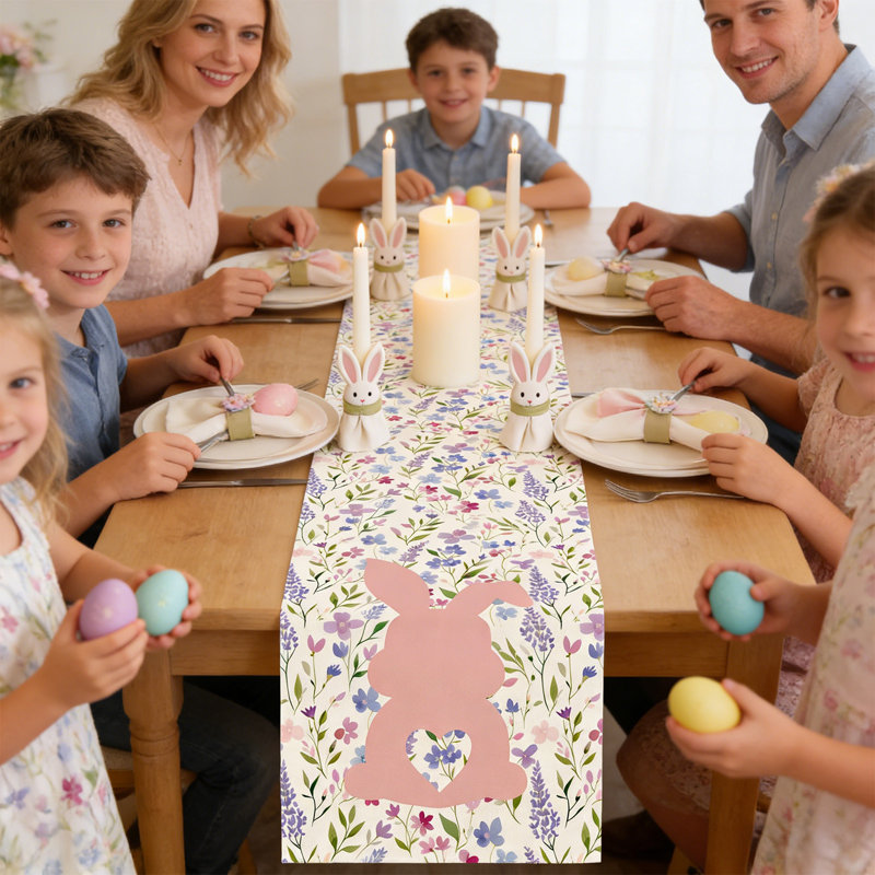 Napperons de table de Pâques avec des œufs et des motifs floraux parfaits pour les décorations de fêtes, B
