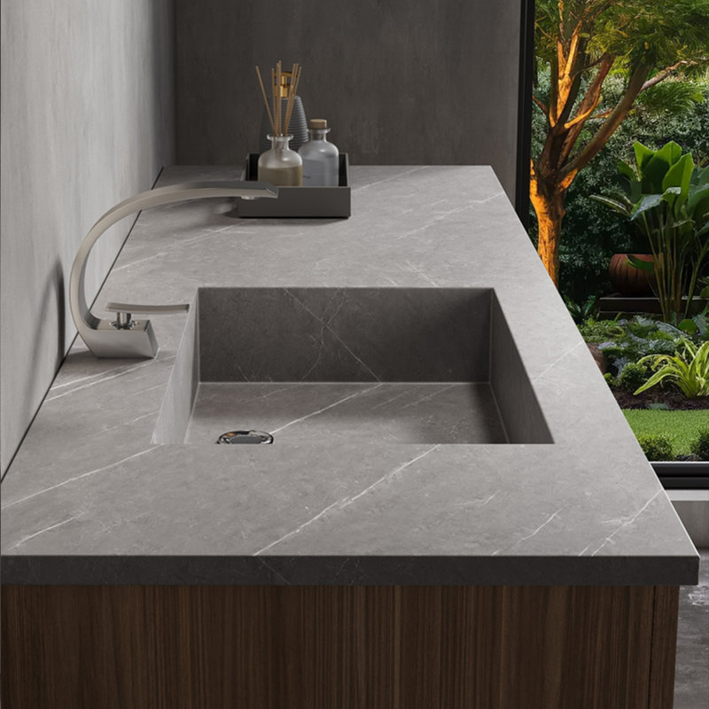 Stylish simple bathroom cabinet, 18.9" H x 47.2" W x 21.7" D