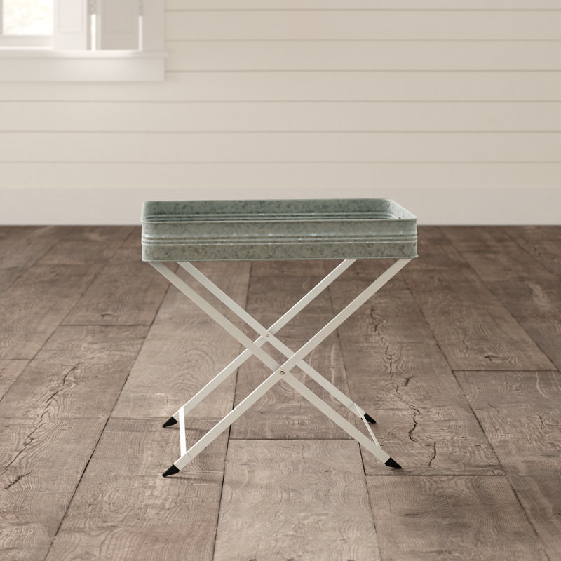 Geraldina Butler Table