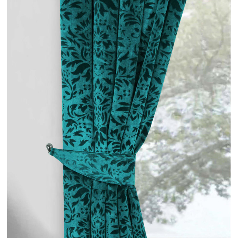Sevanna Room Darkening Tie Back Pair, Green