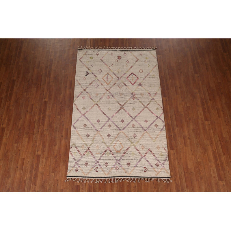 Tapis oriental marocain fait à la main avec treillis 5 x 9