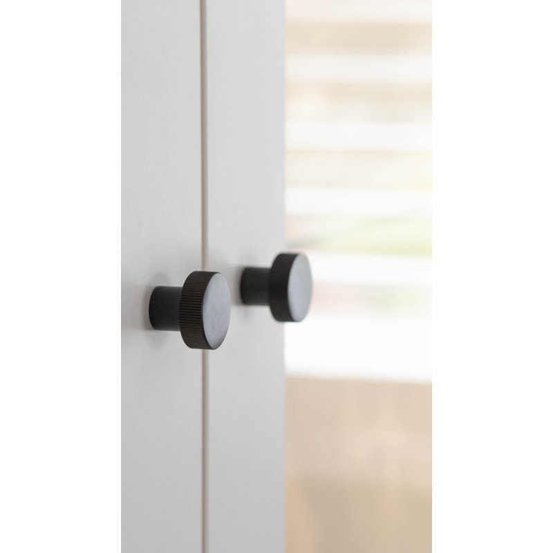 Hoxton 30mm Diameter Round Knob, Matte Black