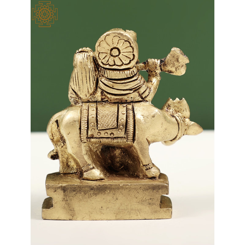 Petit Radha Krishna avec vache