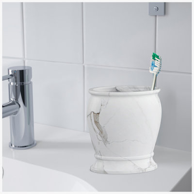 Toothbrush Holder