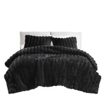 Luxurious King Bedding Set, Ultra-soft Faux Fur, Black Comfort