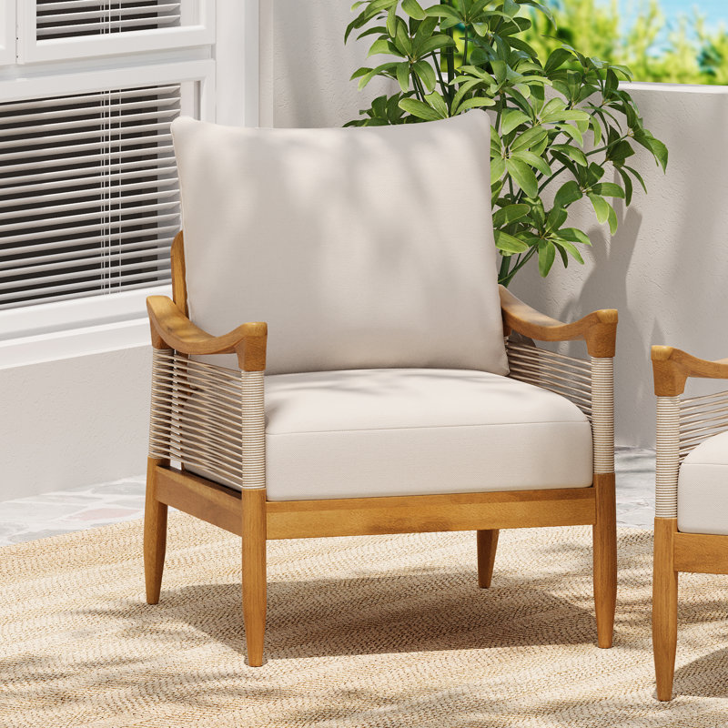 Leonel Beautifully Designed Lounge Chair, Teak
