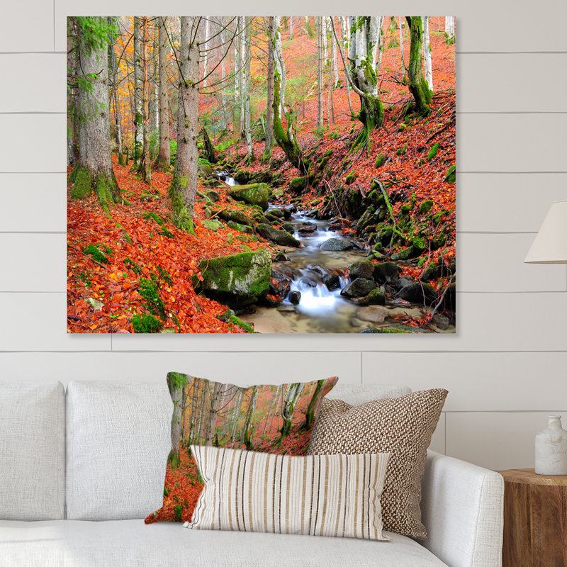 «Beautiful Autumn Forest Waterfall IV», art mural traditionnel sur toile, H 12 po x l 20 po x P 1,5 po, Toile tendue