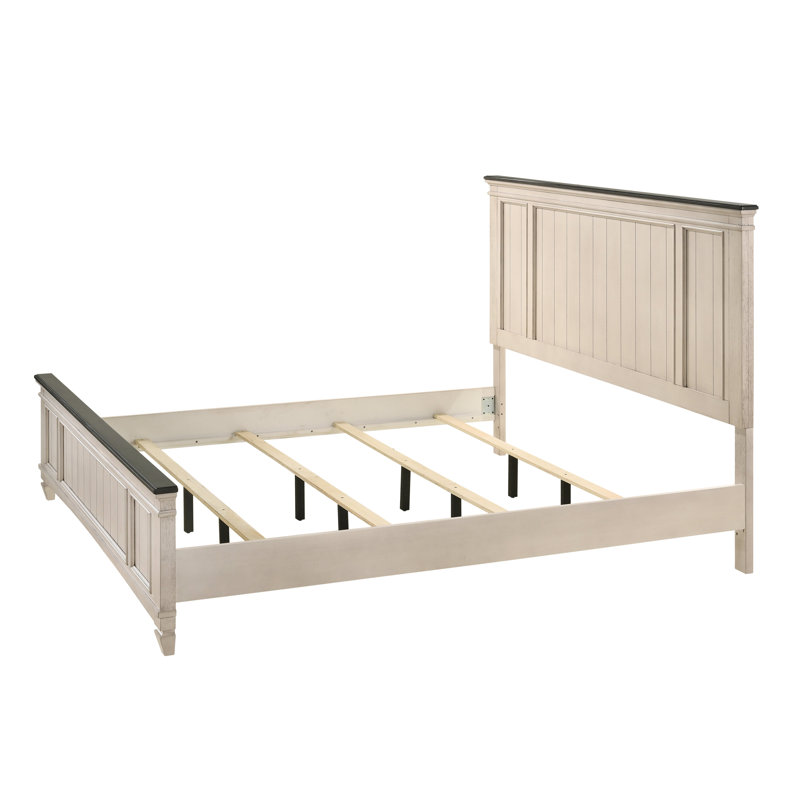 Ensemble de chambre à coucher Amalee , Trois pièces : lit, table de chevet et commode, Très grand