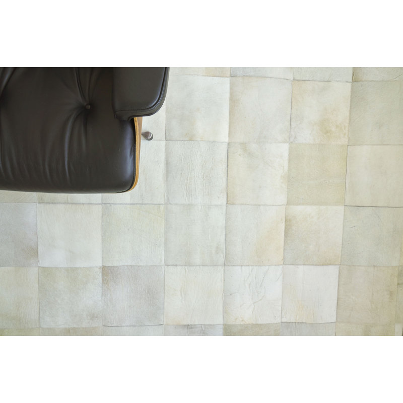 Natural Hide Geometric Handmade Cowhide Beige/Gray/Dark Gray Area Rug, Rectangle 8' x 10'