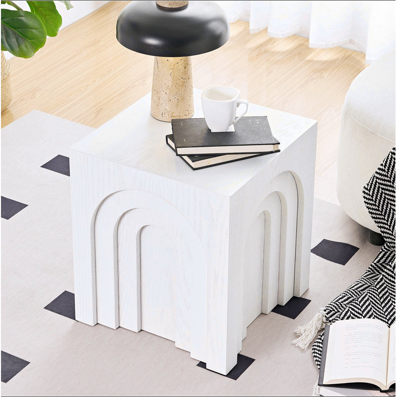 Table d'appoint carrée 15,74 po
