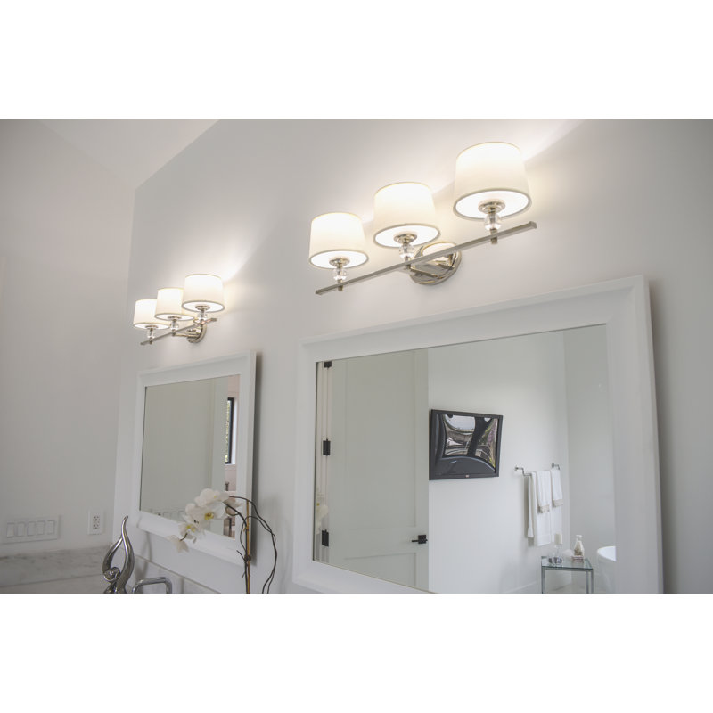 Éclairage pour meuble-lavabo à intensité variable Simran, Nickel poli