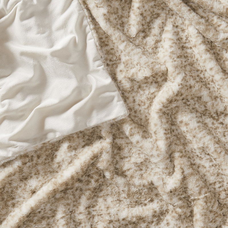 Frye Fawn Faux Fur 50x70 Throw