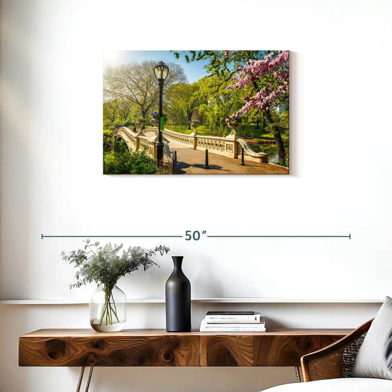 Nicci Central Park Bridge, 20" H x 30" W