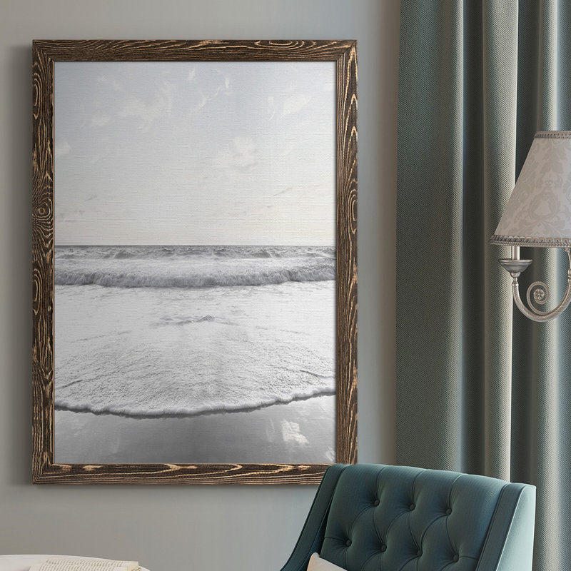 Serene Shore - reproduction de photo sur toile, H 37,5 po x l 27,5 po x P 1 po, Noyer