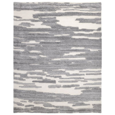 Maverick Area Rug in Ivory/Cream