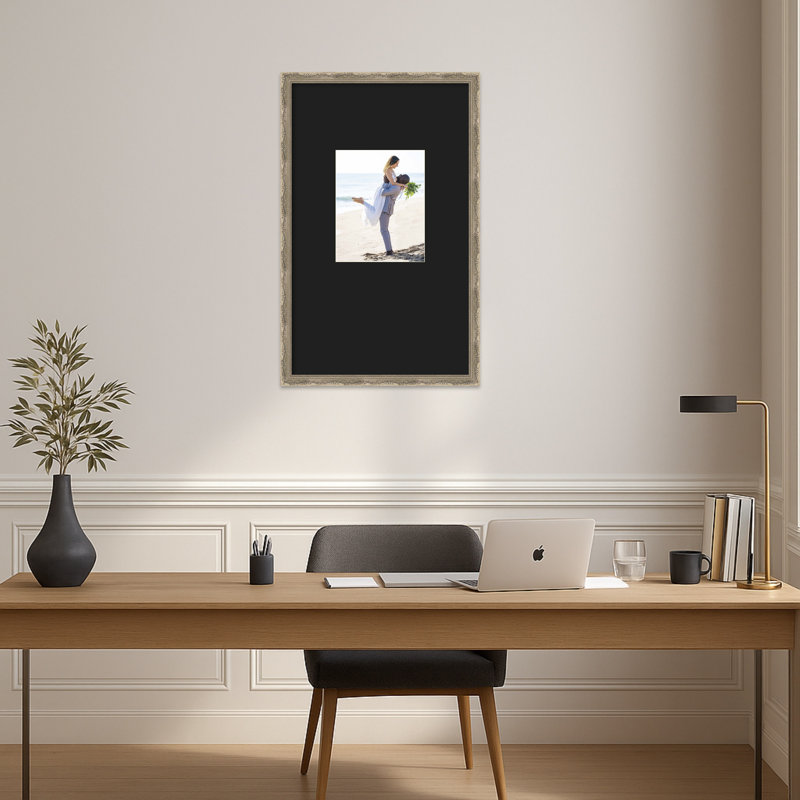 Cadre photo Mila, 16 x 26 avec passe-partout 8 x 10, Mila Dark Silver Smooth Black