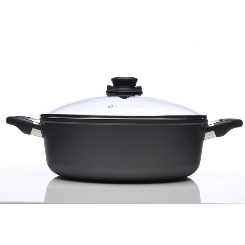 Swiss Diamond Non-Stick Round Braiser with Lid, 5.3 Qt.