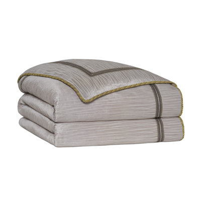 Imogen Comforter
