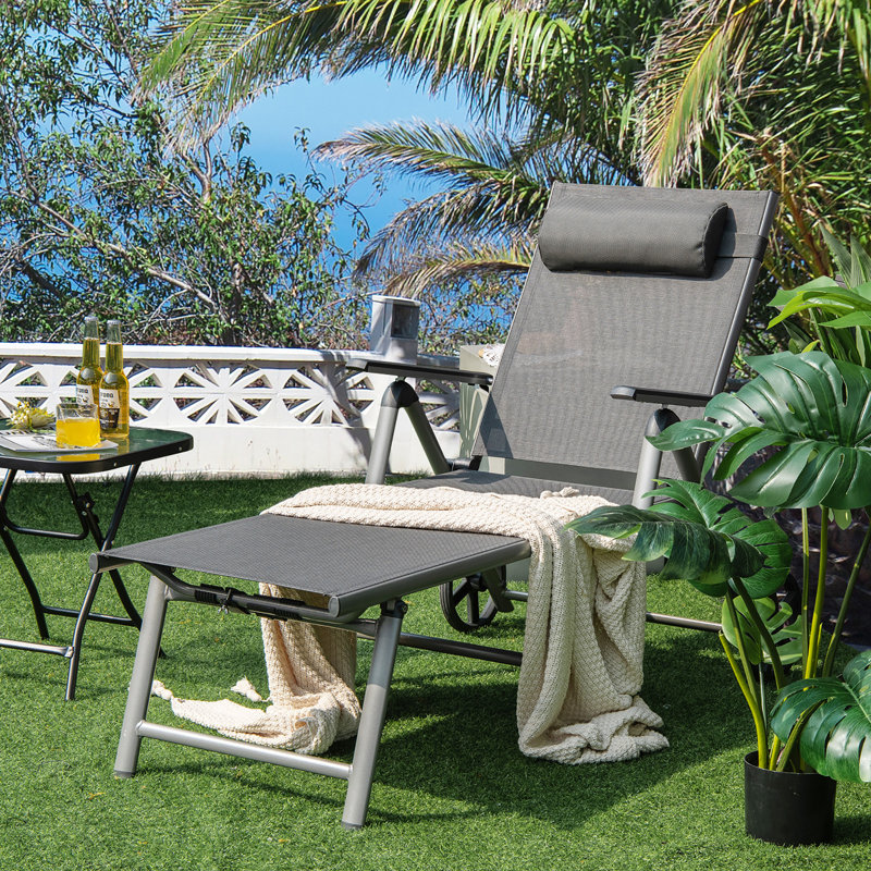 Chaise longue inclinable de 57,5 po Caister