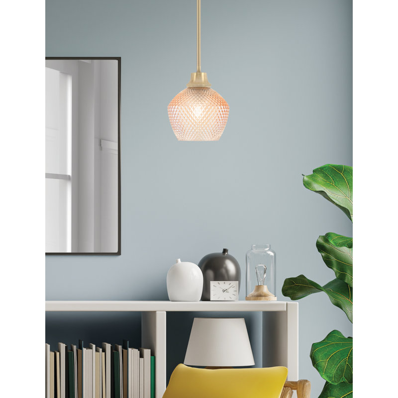 Luminaire suspendu Torence suspendu en laiton vieilli avec abat-jour en verre texturé ambre de 6 po