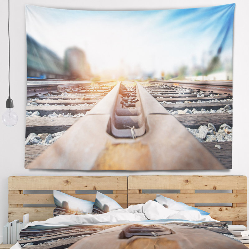 Plateforme de train de fret avec tapisserie, H 68 po x l 80 po
