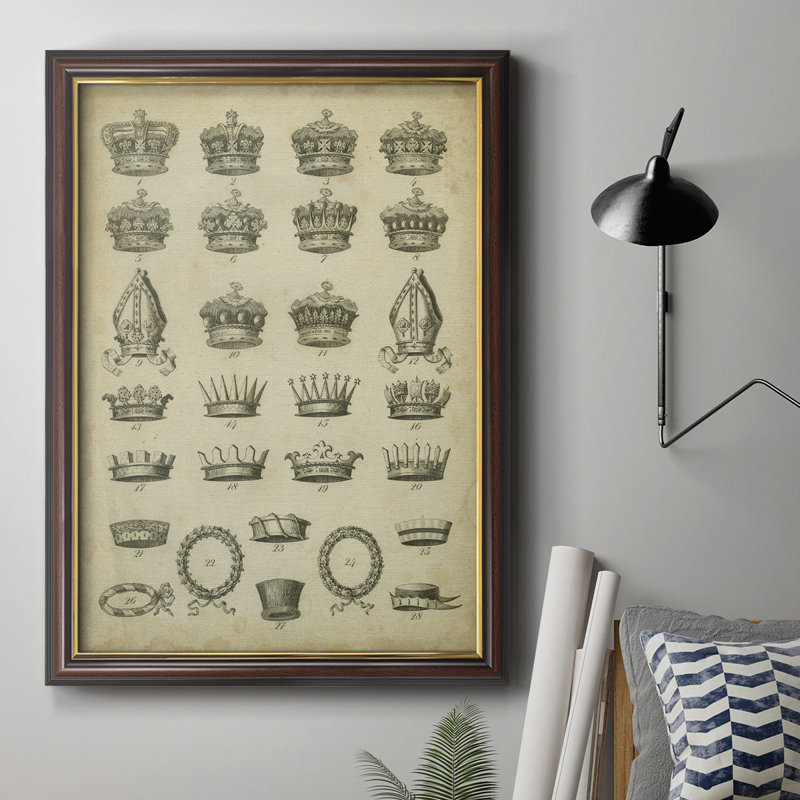 Heraldic Crowns & Coronets IV, toile encadrée de qualité supérieure - prête à être accrochée, H 36 po x l 24 po x H 2,5 po