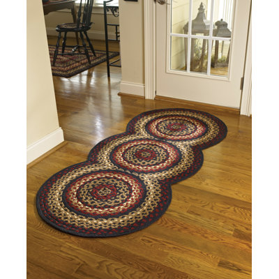 Tapis bleu marine / blanc en coton tressé à la main