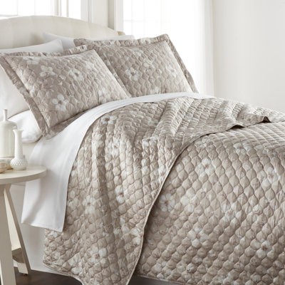 Ensemble de courtepointe 100% satin de coton à densité de tissage 300 fils Southshore Fine Linens Mystic Garden avec taies décoratives assorties, literie brodée légère