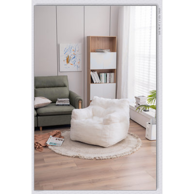 Confortable fauteuil pivotant en tissu chenille avec base en métal robuste pour divers espaces, parfait pour les intérieurs modernes et élégants
