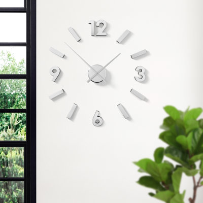 Horloge murale Tymoteusz