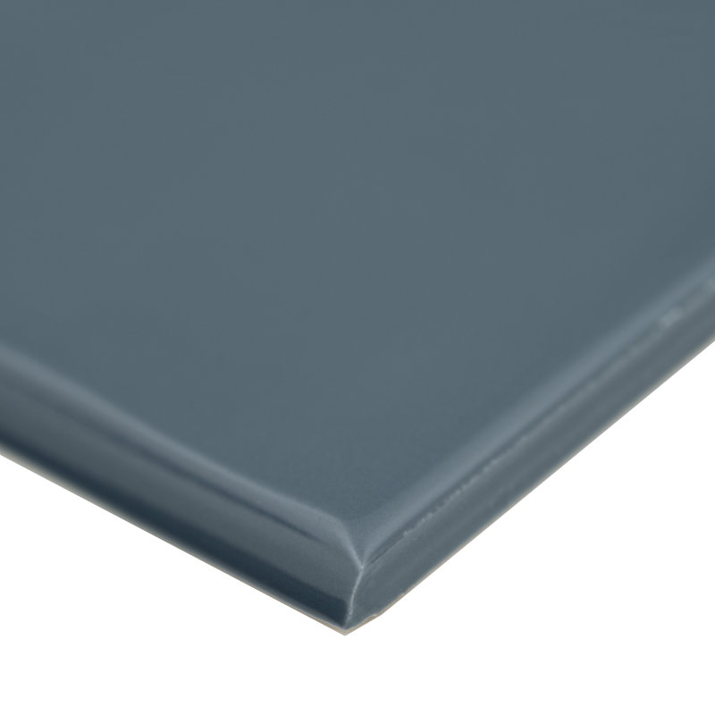 Carreau de céramique bullnose lustré 4 po x 12 po Urbano Metrola, Caverne