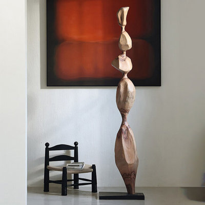 Burlywood + objet décoratif en bois massif noir