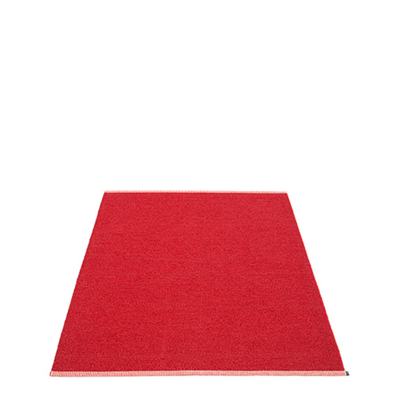 Mono Area Rug in Red