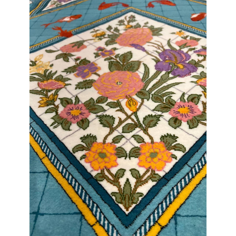 Qiuana Oriental Area Rug