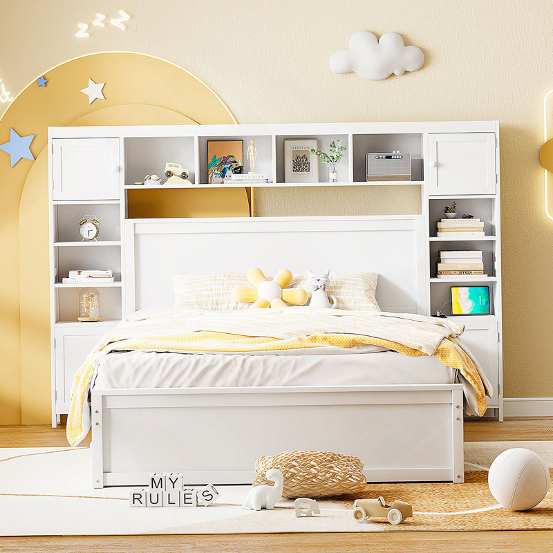 Grand lit en bois luxueux avec armoire, tablette et prises intégrées pour une organisation et un confort améliorés, Blanc
