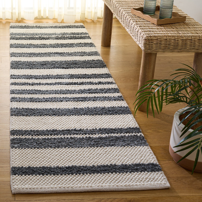 Natura 231 Hand Loomed 60% Wool; 30% Pet Yarn; 10% Cotton Abstract Rug, Runner 2'3" x 8'