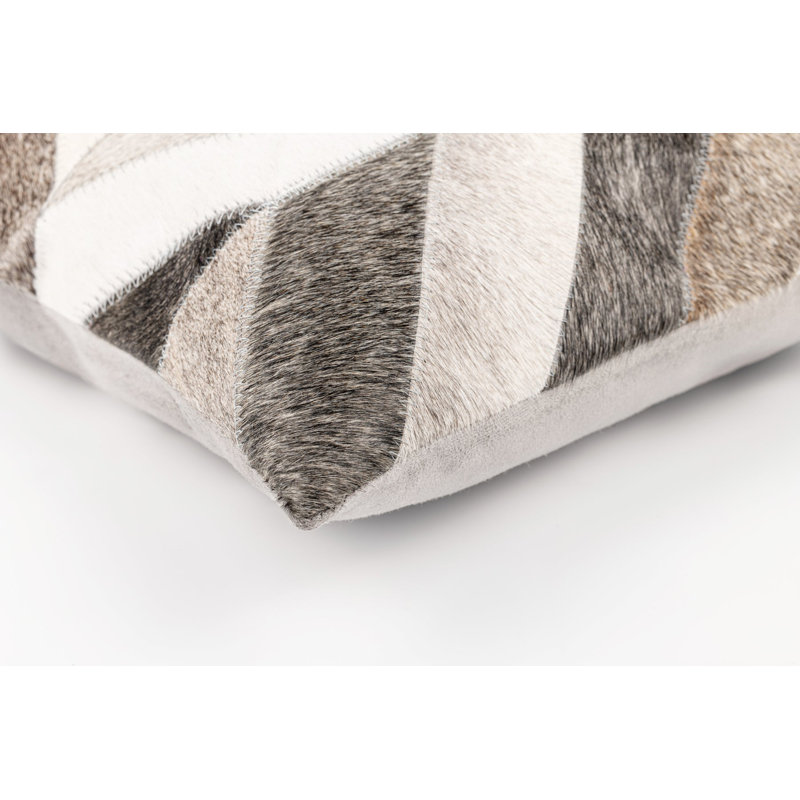 Coussin en peau de vache