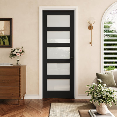 Porte pré-suspendue en verre givré noir 28 po x 80 po à 5 lumières avec charnières noires, dalle de porte d'intimité en verre avec cadre, insonorisant et imperméable, combinaison pour la lessive, portes de placard, portes de chambre, main gauche