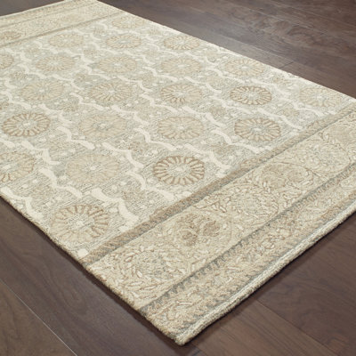 Baddesley Performance Wool Floral Indoor Rug