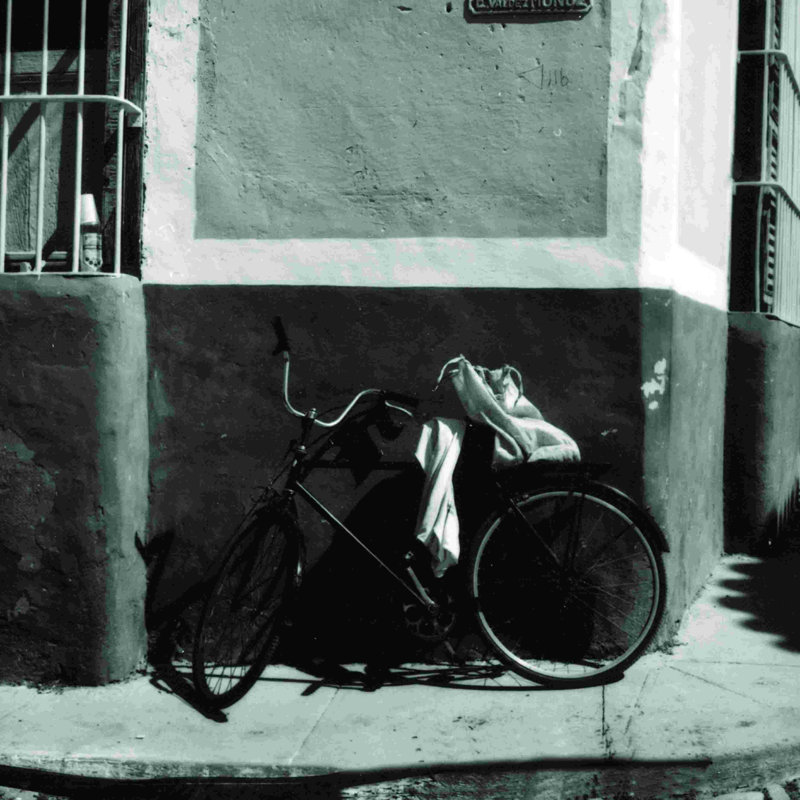 Vélo 3 - impression sur toile tendue, L 12 po x H 12 po