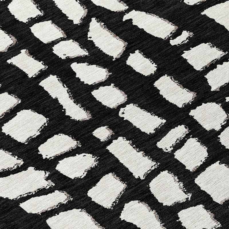 Lamanna Washable Striped Indoor / Outdoor Rug, Runner 2'3" x 7'6"