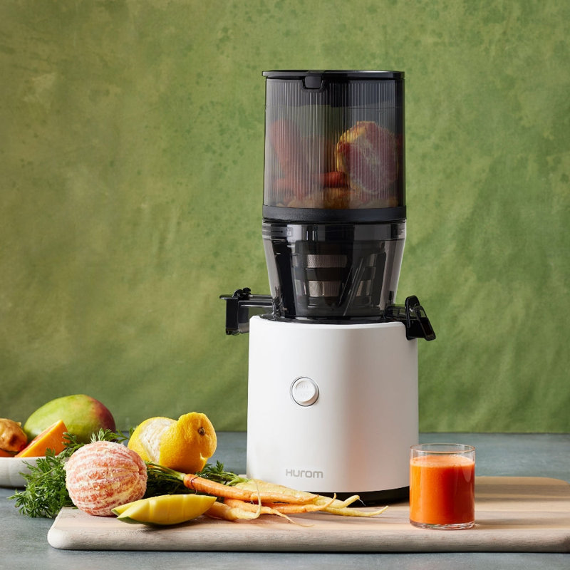 Hurom H320 Ultra Low Pulp Slow Juicer, White