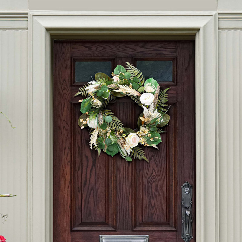 Couronne en PVC rose et fougère 28 po